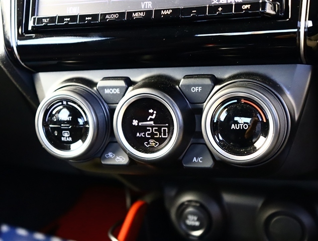 スズキ スイフト スポーツ １．４ スズキ セーフティ サポート非装着車 R4年 (関東) 99