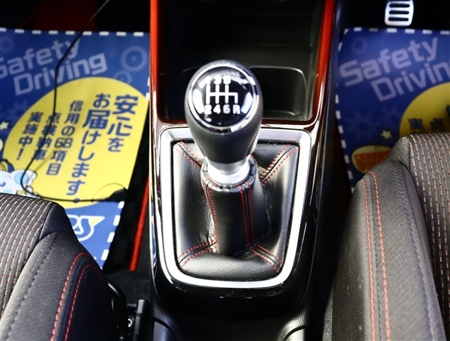 スズキ スイフト スポーツ １．４ スズキ セーフティ サポート非装着車 R4年 (関東) 99