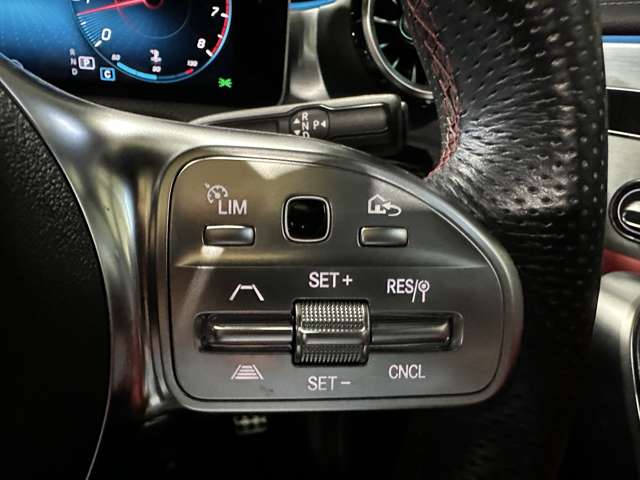 メルセデスベンツ ＣＬＡシューティングブレーク ＣＬＡ２５０ ４マチック ＡＭＧライン ４ＷＤ R1年 (関東) 99
