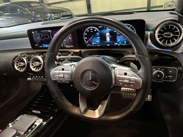 メルセデスベンツ ＣＬＡシューティングブレーク ＣＬＡ２５０ ４マチック ＡＭＧライン ４ＷＤ R1年 (関東) 99