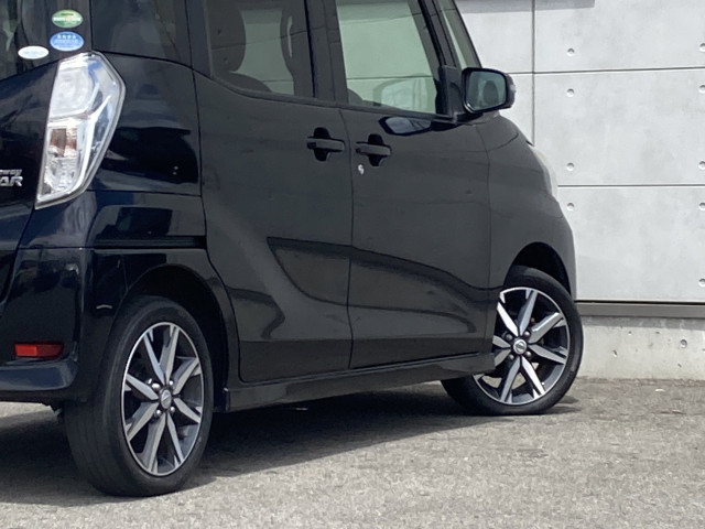 日産 デイズ　ルークス ６６０ ハイウェイスターＸ Ｖセレクション H29年 (四国) 99
