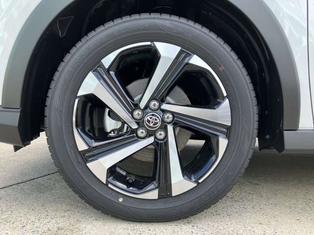 トヨタ ライズ　ハイブリッド ハイブリッド １．２ Ｚ R7年 (九州・沖縄) 99