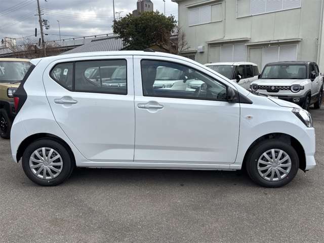 スバル プレオ　プラス ６６０ Ｆ R7年 (近畿) 99