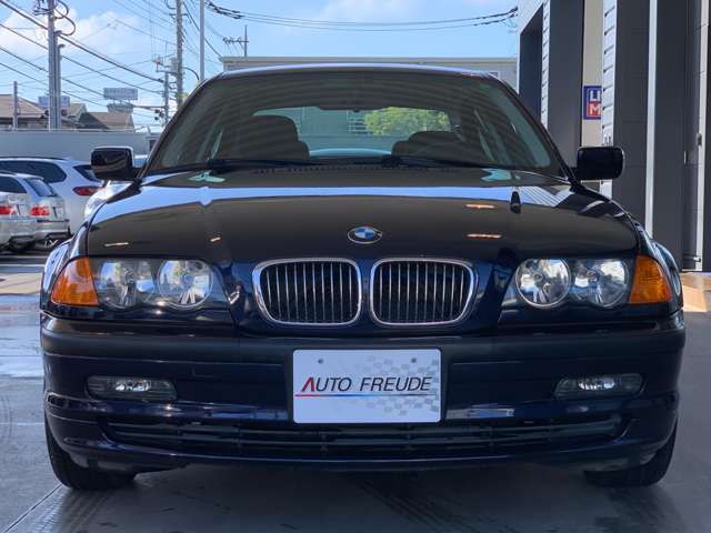 ＢＭＷ ３シリーズ ３２０ｉ H13年 (関東) 99