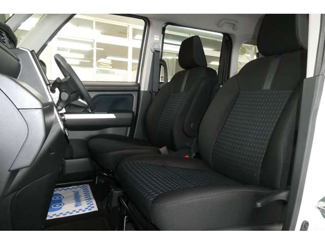 トヨタ ルーミー １．０ カスタム Ｇ ４ＷＤ R7年 (東北) 99