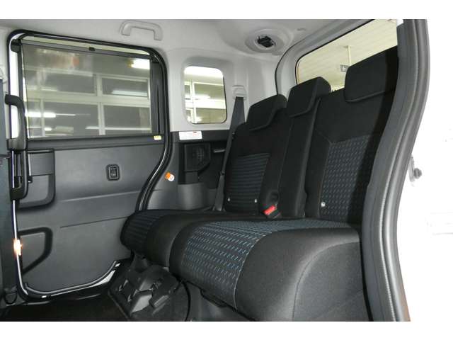 トヨタ ルーミー １．０ カスタム Ｇ ４ＷＤ R7年 (東北) 99