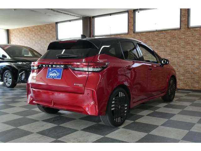 日産 ノートオーラ １．２ Ｇ ＦＯＵＲ ４ＷＤ R7年 (東北) 99