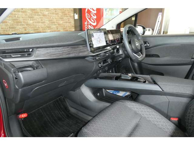 日産 ノートオーラ １．２ Ｇ ＦＯＵＲ ４ＷＤ R7年 (東北) 99