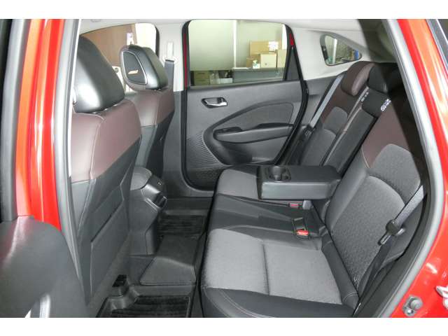 日産 ノートオーラ １．２ Ｇ ＦＯＵＲ ４ＷＤ R7年 (東北) 99