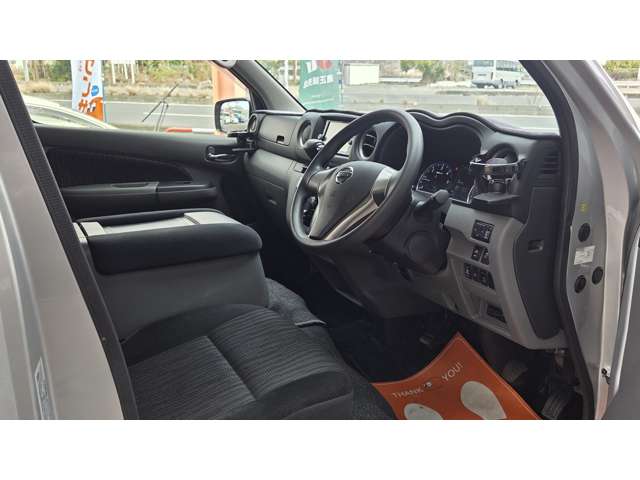 日産 ＮＶ３５０キャラバン ２．５ プレミアムＧＸ ロングボディ ディーゼルターボ ４ＷＤ R1年 (関東) 99