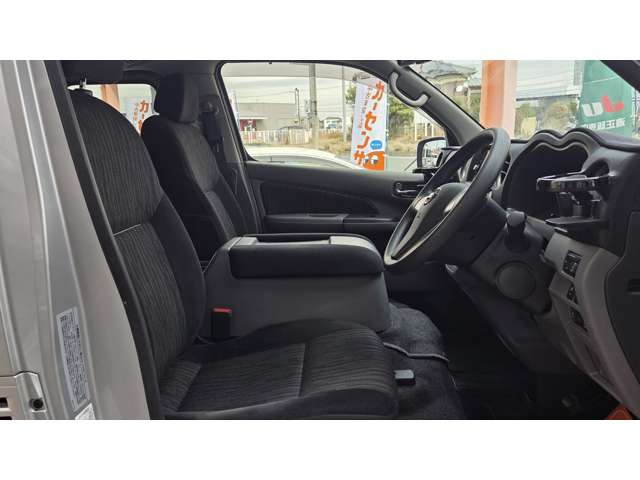 日産 ＮＶ３５０キャラバン ２．５ プレミアムＧＸ ロングボディ ディーゼルターボ ４ＷＤ R1年 (関東) 99