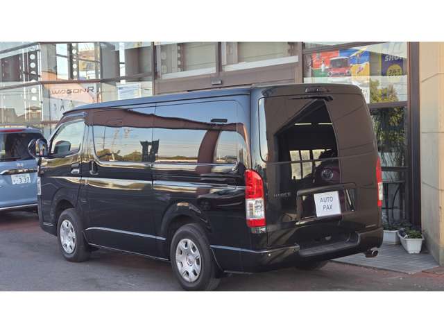 トヨタ ハイエースバン ２．８ スーパーＧＬ ダークプライムＩＩ ロングボディ ディーゼルターボ ４ＷＤ R6年 (関東) 99