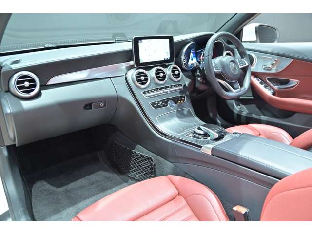 メルセデスベンツ Ｃクラスカブリオレ Ｃ１８０ スポーツ H29年 (関東) 99