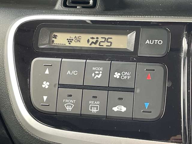 ホンダ Ｎ　ＢＯＸ ６６０ カスタムＧ ＳＳパッケージ H27年 (近畿) 99