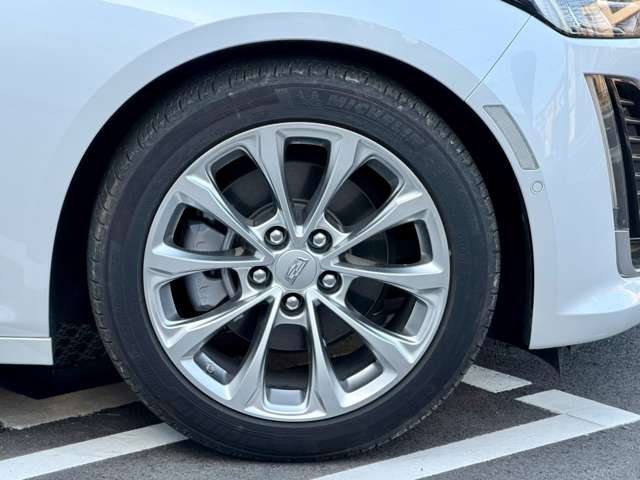 キャデラック ＣＴ５ プラチナム R4年 (近畿) 99