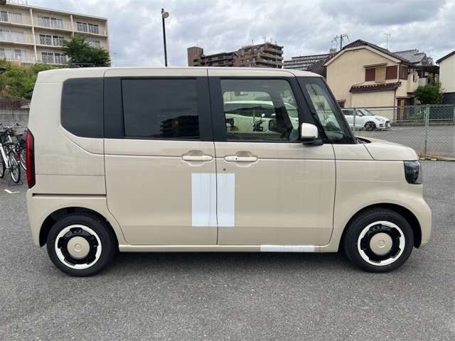 ホンダ Ｎ　ＢＯＸ ６６０ ファッションスタイル モノトーン R8年 (近畿) 99
