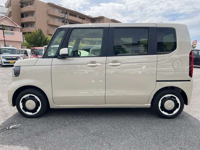 ホンダ Ｎ　ＢＯＸ ６６０ ファッションスタイル モノトーン R7年 (近畿) 99