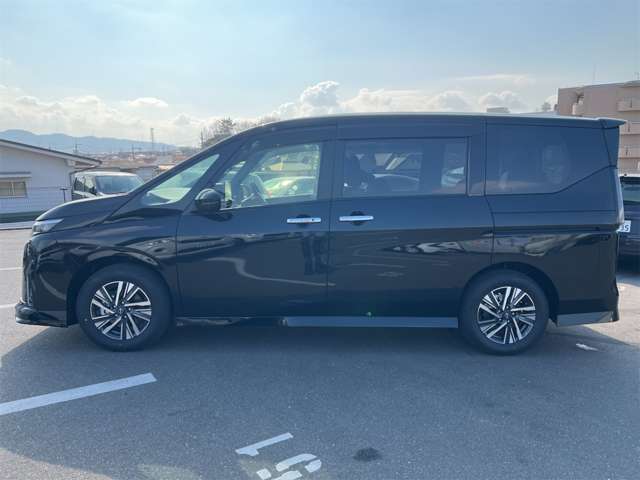日産 セレナ １．４ Ｅ－ＰＯＷＥＲ ハイウェイスターＶ R7年 (近畿) 99