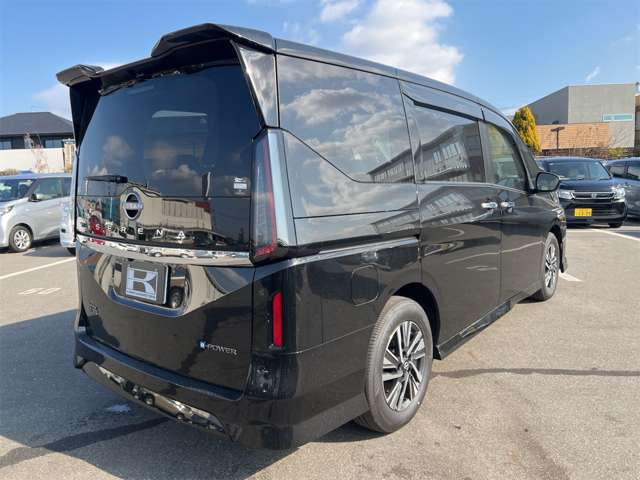 日産 セレナ １．４ Ｅ－ＰＯＷＥＲ ハイウェイスターＶ R7年 (近畿) 99