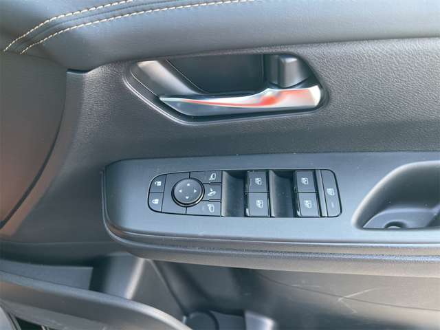 日産 セレナ １．４ Ｅ－ＰＯＷＥＲ ハイウェイスターＶ R7年 (近畿) 99