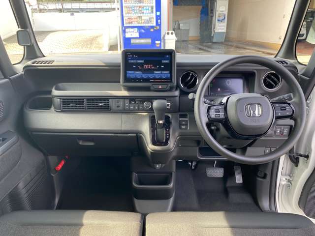 ホンダ Ｎ　ＢＯＸ カスタム ６６０ R8年 (中国) 99