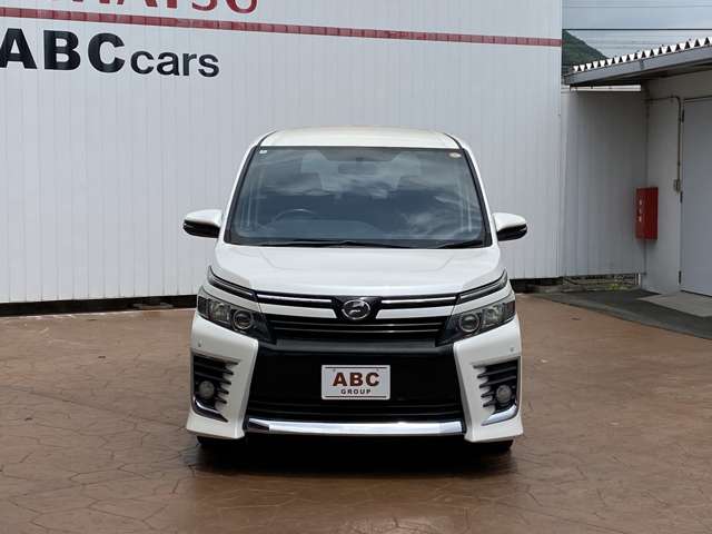 トヨタ ヴォクシー ２．０ ＺＳ H26年 (中国) 99