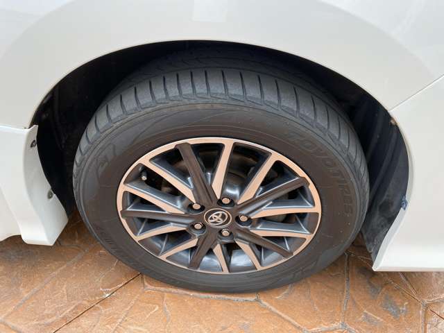 トヨタ ヴォクシー ２．０ ＺＳ H26年 (中国) 99