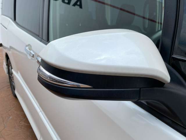 トヨタ ヴォクシー ２．０ ＺＳ H26年 (中国) 99