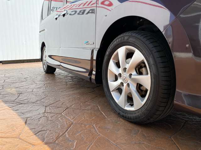 日産 セレナ ２．０ ハイウェイスター Ｇ Ｓ－ＨＹＢＲＩＤ H25年 (中国) 99
