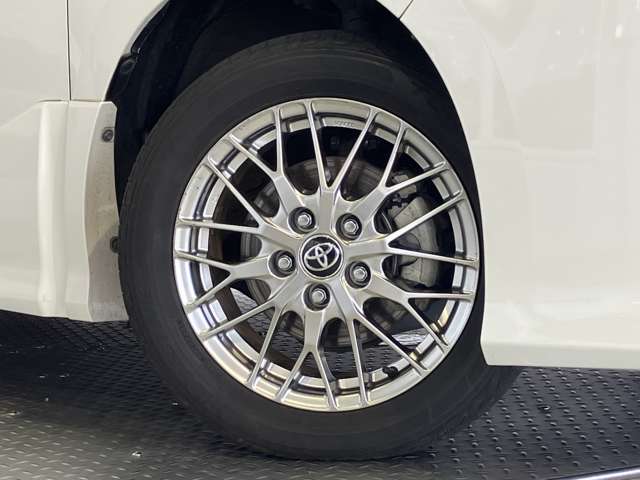 トヨタ ヴォクシー １．８ ハイブリッド ＺＳ 煌ＩＩＩ R3年 (近畿) 99