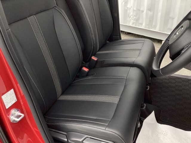 ホンダ Ｎ　ＢＯＸ カスタム ６６０ ターボ コーディネートスタイル ２トーン R8年 (近畿) 99