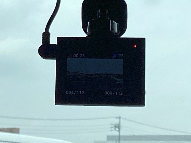 ホンダ Ｎ　ＢＯＸ カスタム ６６０ ターボ ブラック スタイル R8年 (近畿) 99