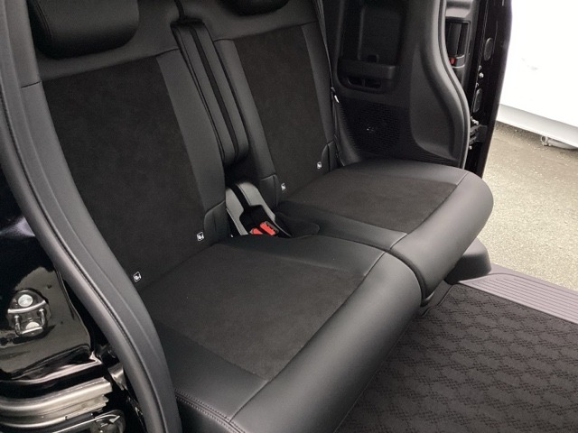 ホンダ Ｎ　ＢＯＸ カスタム ６６０ ターボ R8年 (近畿) 99
