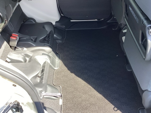 ホンダ Ｎ　ＢＯＸ ファッションスタイル　２トーン R7年 (近畿) 99