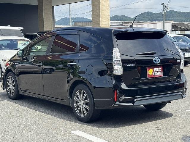 トヨタ プリウスΑ １．８ Ｓ チューン ブラック H26年 (近畿) 99