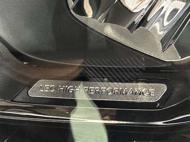 メルセデスベンツ ＥＱＡ ２５０プラス ＡＭＧラインパッケージ R7年 (関東) 99