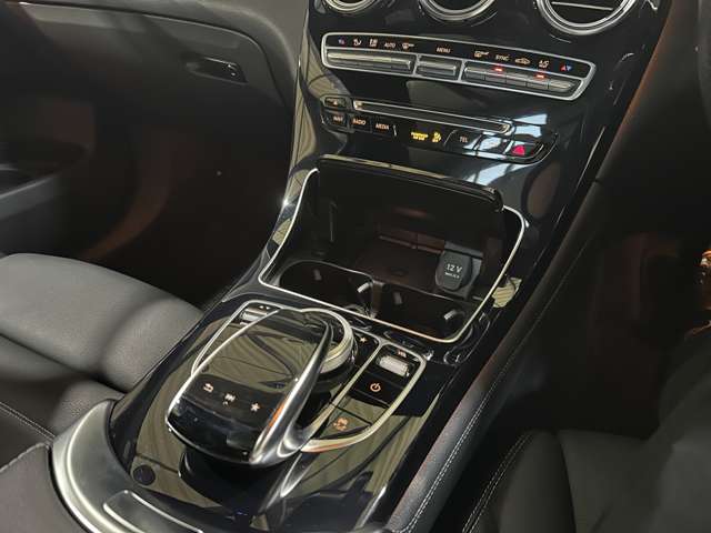 メルセデスベンツ ＧＬＣクラス ２２０ Ｄ ４マチック スポーツ （本革仕様） ディーゼルターボ ４ＷＤ H30年 (関東) 99