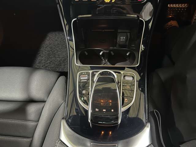 メルセデスベンツ ＧＬＣクラス ２２０ Ｄ ４マチック スポーツ （本革仕様） ディーゼルターボ ４ＷＤ H30年 (関東) 99
