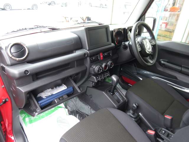 スズキ ジムニー　ノマド １．５ ＦＣ ４ＷＤ R8年 (関東) 99