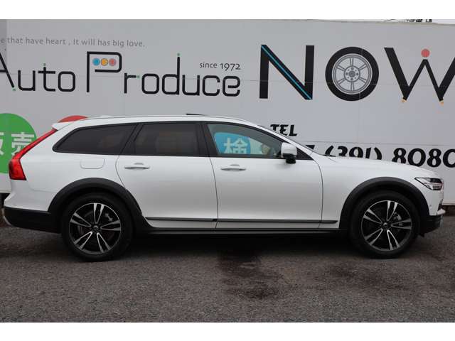 ボルボ Ｖ９０クロスカントリー Ｄ４ ＡＷＤ サマム ディーゼルターボ ４ＷＤ R1年 (関東) 99