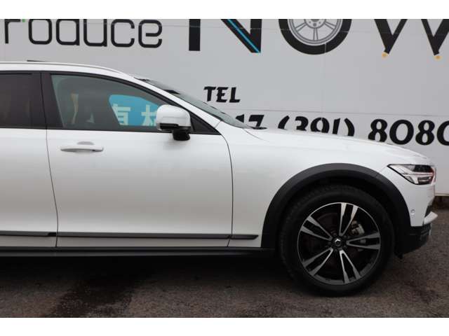 ボルボ Ｖ９０クロスカントリー Ｄ４ ＡＷＤ サマム ディーゼルターボ ４ＷＤ R1年 (関東) 99