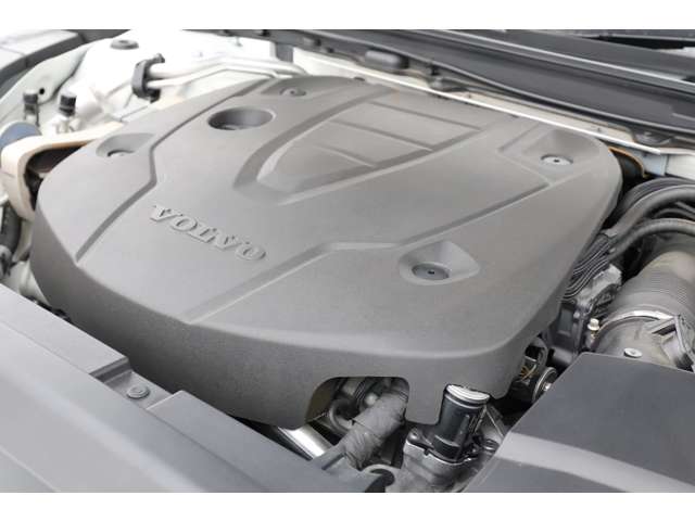 ボルボ Ｖ９０クロスカントリー Ｄ４ ＡＷＤ サマム ディーゼルターボ ４ＷＤ R1年 (関東) 99