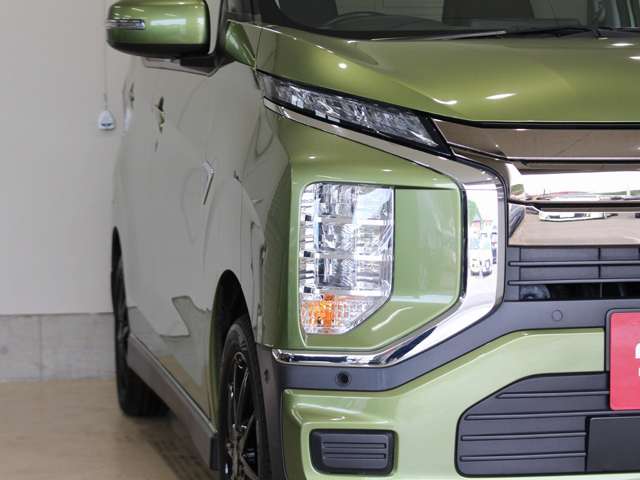 三菱 ｅＫクロス　ＥＶ Ｇ R4年 (四国) 99