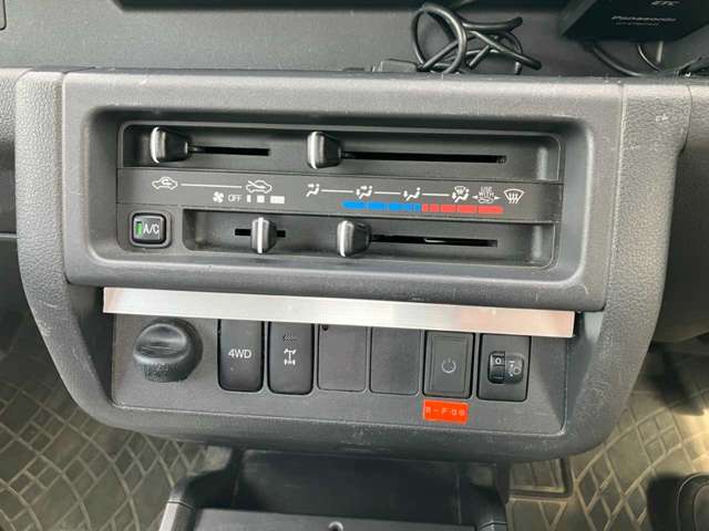 ダイハツ ハイゼットトラック ６６０ ジャンボ ３方開 ４ＷＤ H27年 (四国) 99