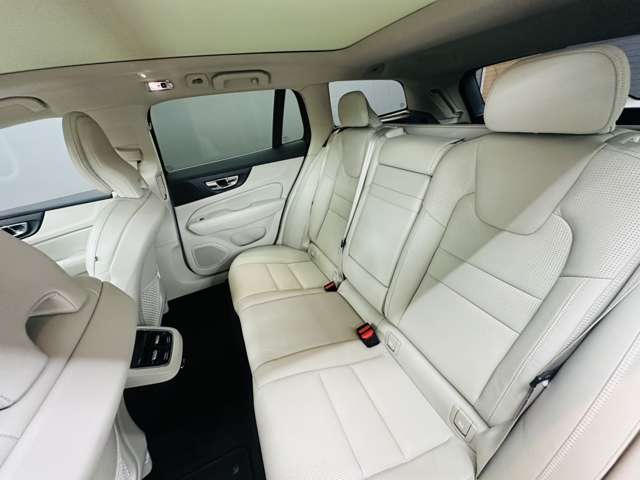 ボルボ Ｖ６０ Ｔ５　インスクリプション H30年 (関東) 99