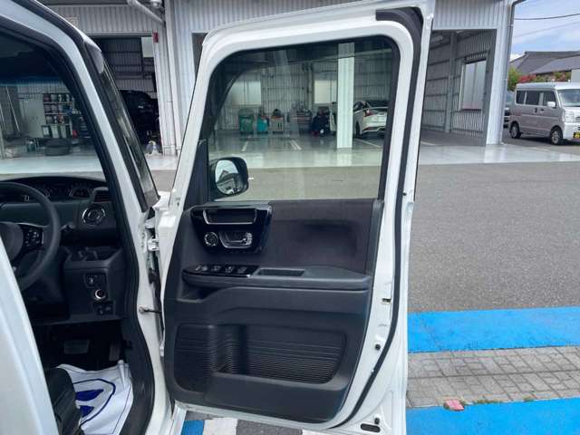 ホンダ Ｎ　ＢＯＸ カスタム ６６０ Ｌ R3年 (関東) 99
