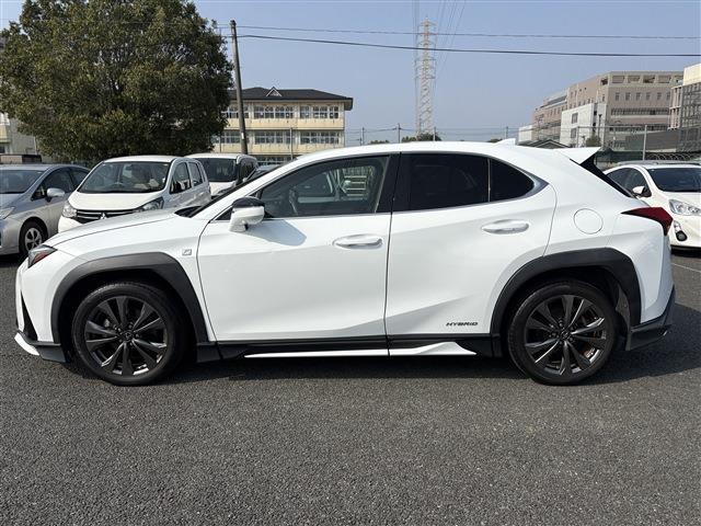 レクサス ＵＸ２５０ｈ Ｆスポーツ R3年 (九州・沖縄) 99