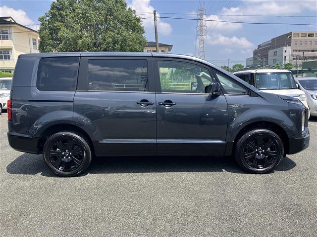 三菱 デリカ　Ｄ：５ ２．２ シャモニー 電動サイドステップ装着車 ディーゼルターボ ４ＷＤ R7年 (九州・沖縄) 99