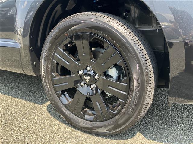 三菱 デリカ　Ｄ：５ ２．２ シャモニー 電動サイドステップ装着車 ディーゼルターボ ４ＷＤ R7年 (九州・沖縄) 99