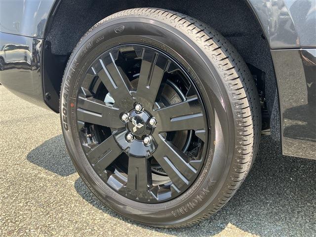 三菱 デリカ　Ｄ：５ ２．２ シャモニー 電動サイドステップ装着車 ディーゼルターボ ４ＷＤ R7年 (九州・沖縄) 99
